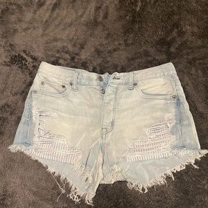 American Eagle jean shorts size 6